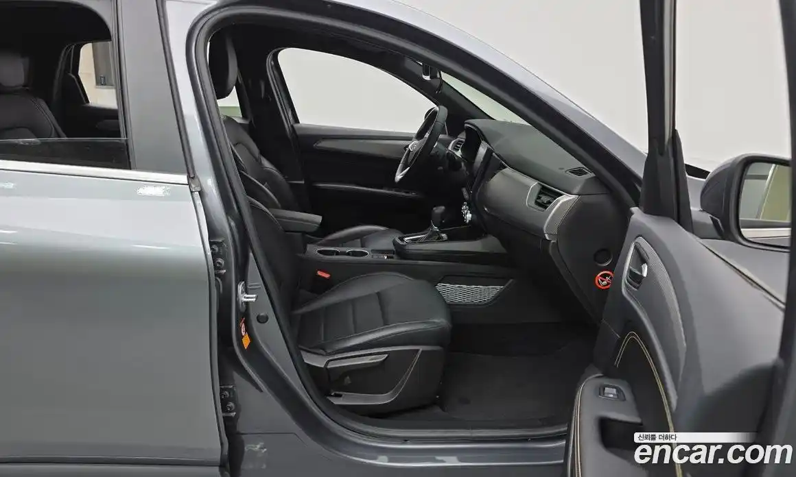 Renault XM3 2024 1.6 Автомат в Москве № 204961, фото 8