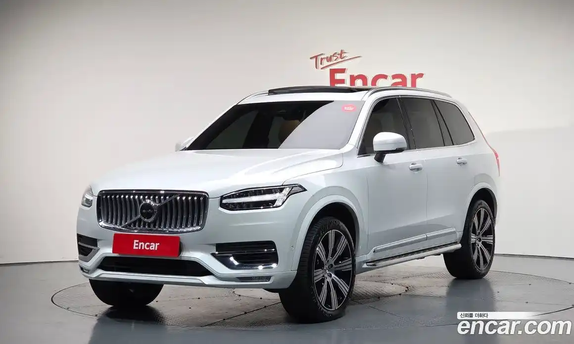 Volvo XC90 2025 2.0 Автомат в Москве № 212787, фото 10