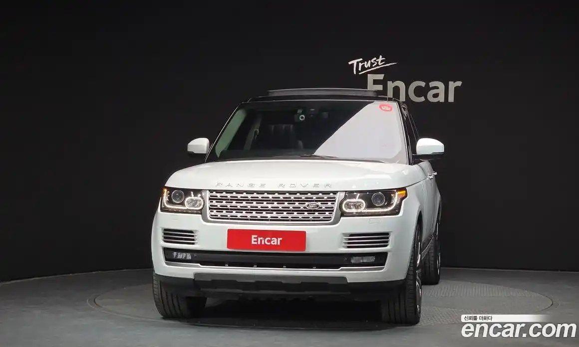 Land Rover Range-Rover 2015 4.4 Автомат в Москве № 213694, фото 3