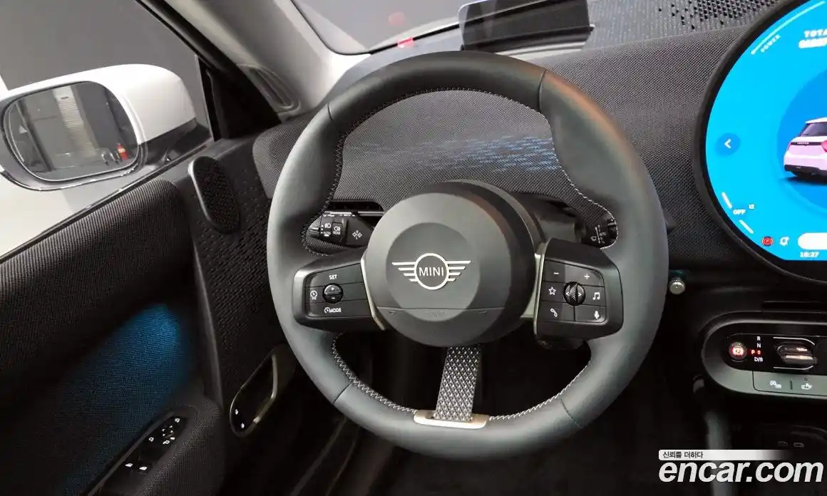 Mini Cooper 2024 0.1 Автомат в Москве № 213931, фото 15