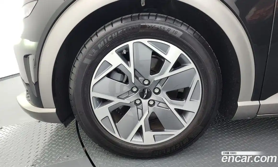 Genesis GV60 2023 0.1 Автомат в Москве № 21417, фото 8