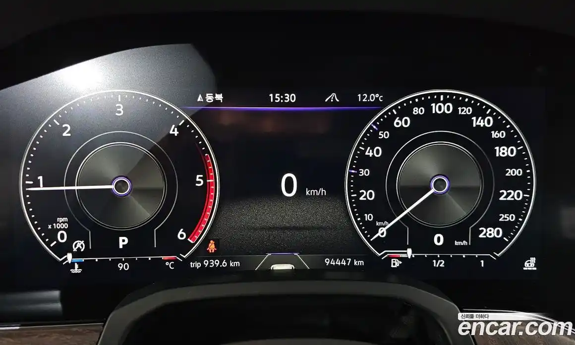 Volkswagen Touareg 2023 3.0 Автомат в Москве № 215260, фото 6