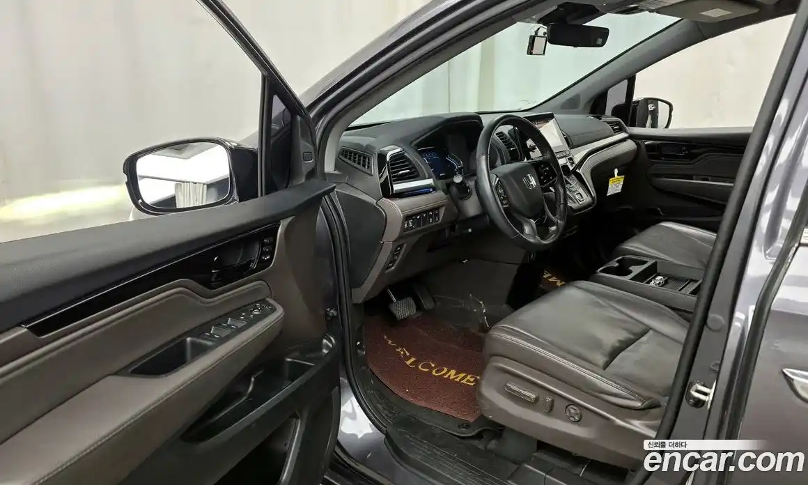 Honda Odyssey 2019 3.5 Автомат в Москве № 215695, фото 20