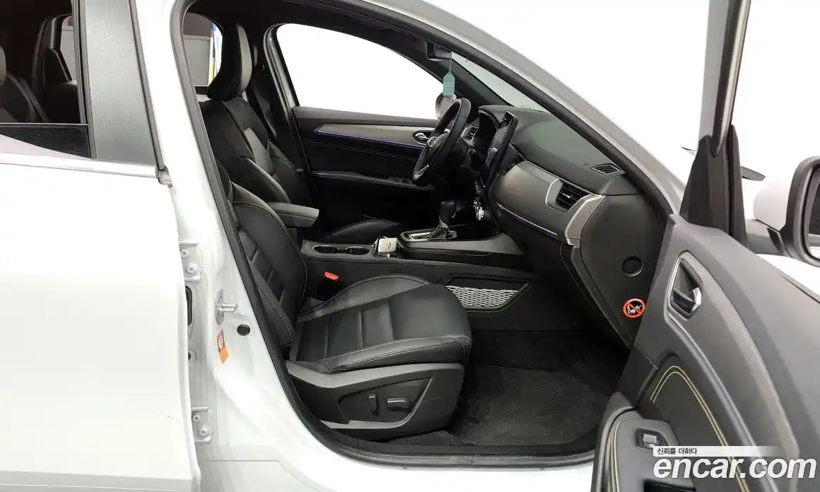 Renault XM3 2024 1.6 Автомат в Москве № 220086, фото 18