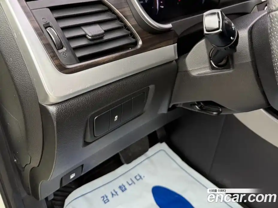 SsangYong Korando 2014 2.0 Автомат в Москве № 22175, фото 15