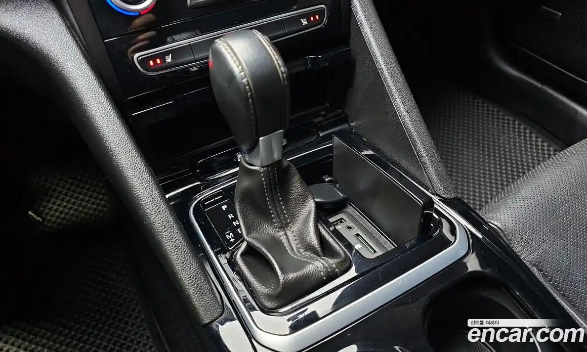 Renault SM6 2016 2.0 Автомат в Москве № 223376, фото 15