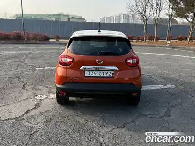 Renault QM3 2015 1.5 Автомат в Москве № 227390, миниатюра 2