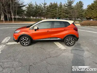 Renault QM3 2015 1.5 Автомат в Москве № 227390, миниатюра 4