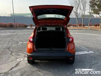 Renault QM3 2015 1.5 Автомат в Москве № 227390, миниатюра 5