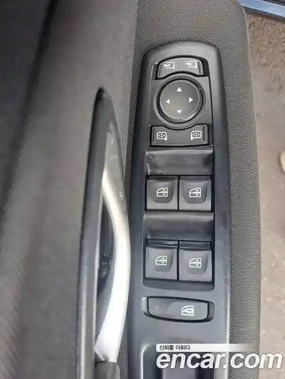 Renault SM3 2015 1.6 Автомат в Москве № 227430, миниатюра 11