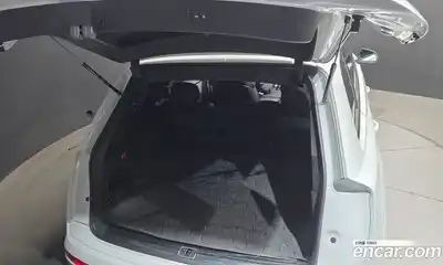 Audi Q7 2023 3.0 Автомат в Москве № 229747, миниатюра 7