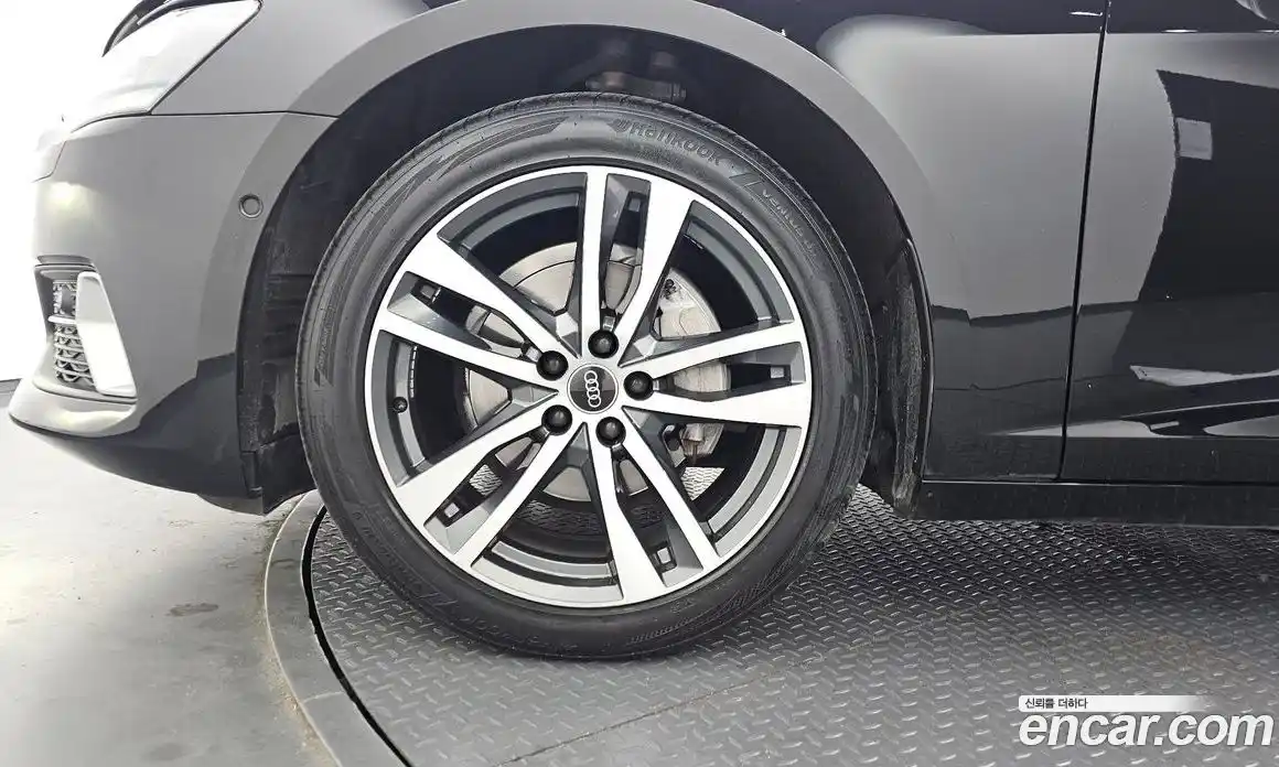 Audi A6 2023 2.0 Автомат в Москве № 229940, фото 5