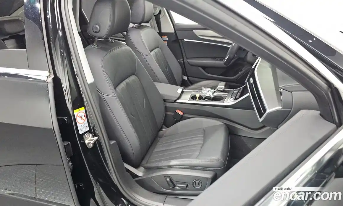 Audi A6 2023 2.0 Автомат в Москве № 229940, фото 10