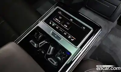 Audi A8, 2018