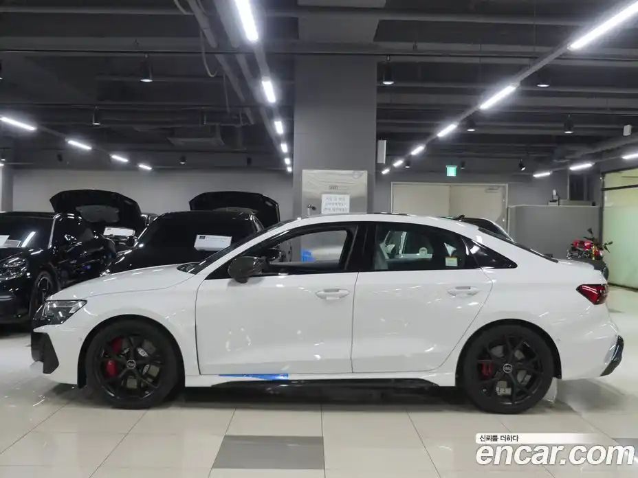 Audi RS3 2025 2.5 Автомат в Москве № 230236, фото 2