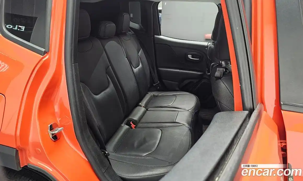 Jeep Renegade 2020 1.6 Автомат в Москве № 232579, фото 7