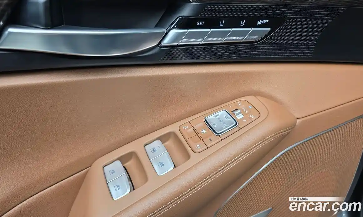 Genesis G90 2019 3.8 Автомат в Москве № 24609, фото 13