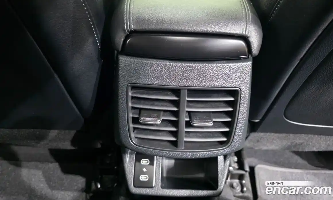 Kia Seltos 2023 1.6 Автомат в Москве № 249663, фото 12