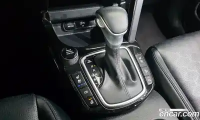 Kia Seltos 2023 1.6 Автомат в Москве № 249663, миниатюра 6