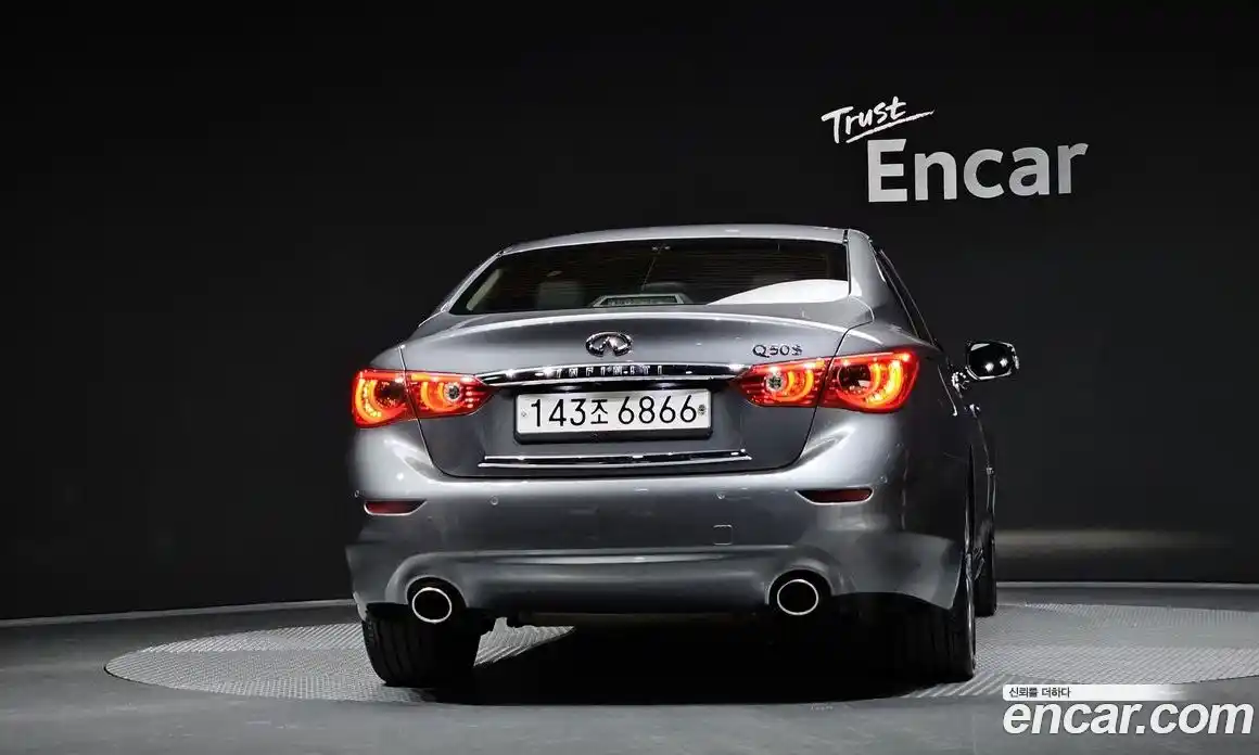 Infiniti Q50 2016 3.5 Автомат в Москве № 250391, фото 5