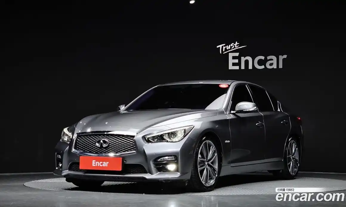Infiniti Q50 2016 3.5 Автомат в Москве № 250391, фото 8