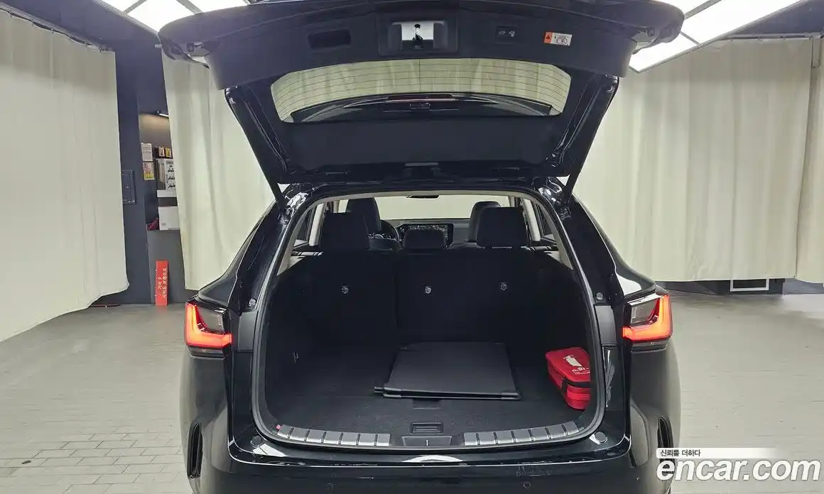 Lexus NX 2025 2.5 Автомат в Москве № 253971, фото 13