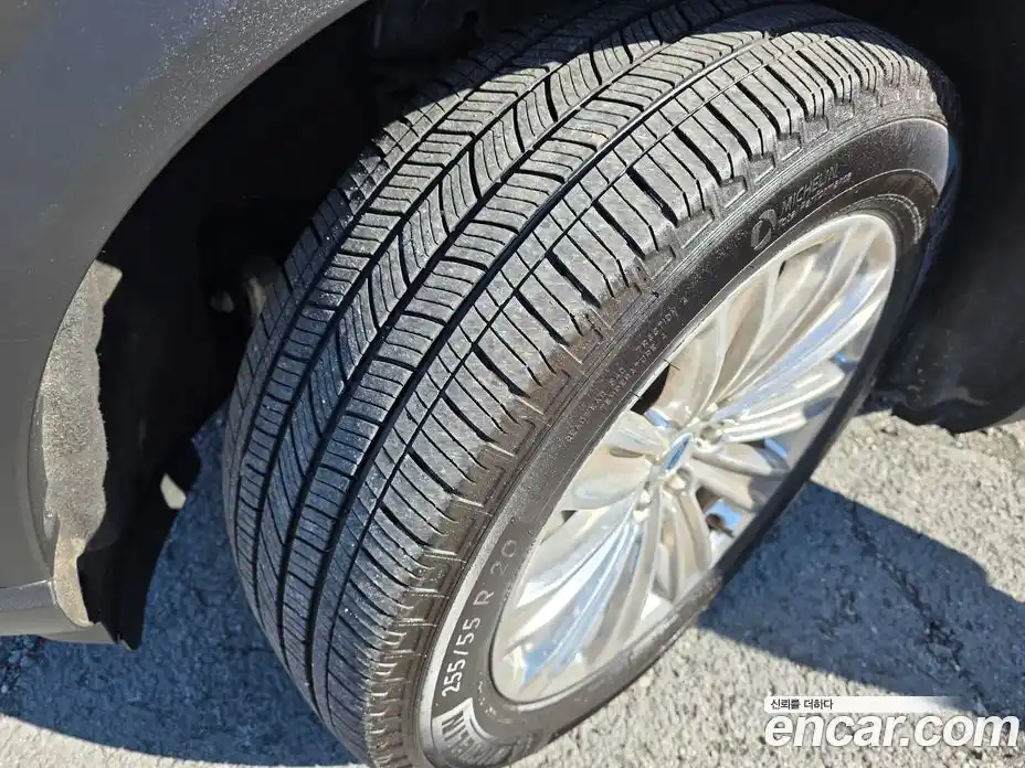 Ford Explorer 2023 2.3 Автомат в Москве № 259178, фото 7