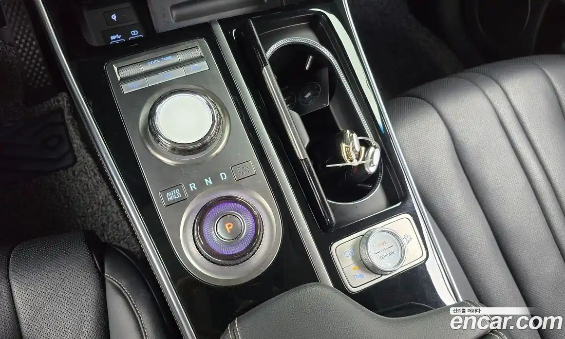 Genesis GV80 2023 2.5 Автомат в Москве № 26221, фото 2