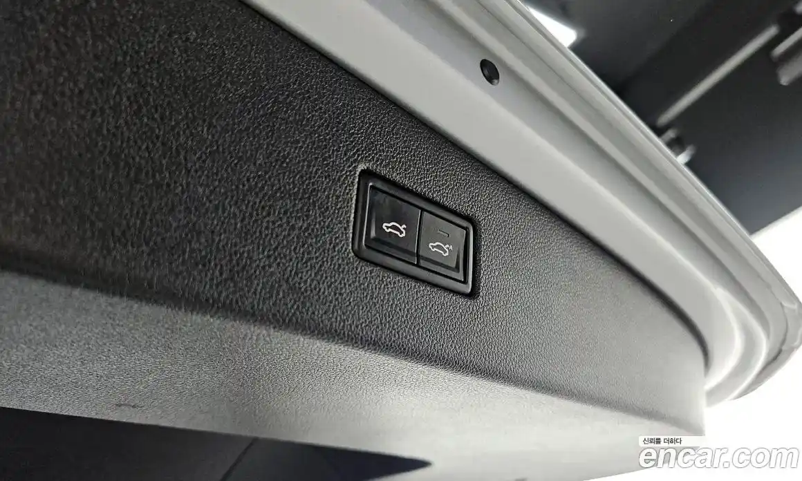 Volkswagen Tiguan 2018 2.0 Автомат в Москве № 277574, фото 18