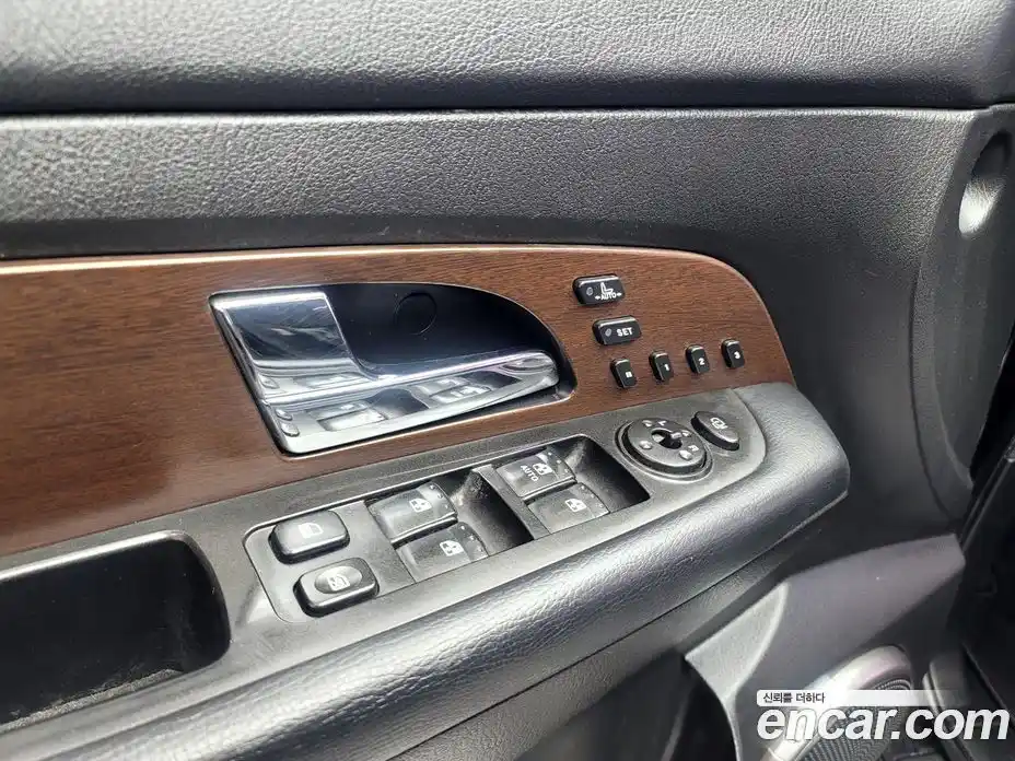 SsangYong Rexton 2013 2.0 Автомат в Москве № 28236, фото 14