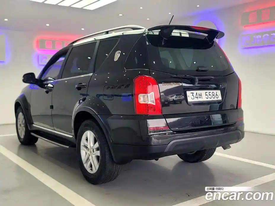 SsangYong Rexton 2013 2.0 Автомат в Москве № 28236, фото 6