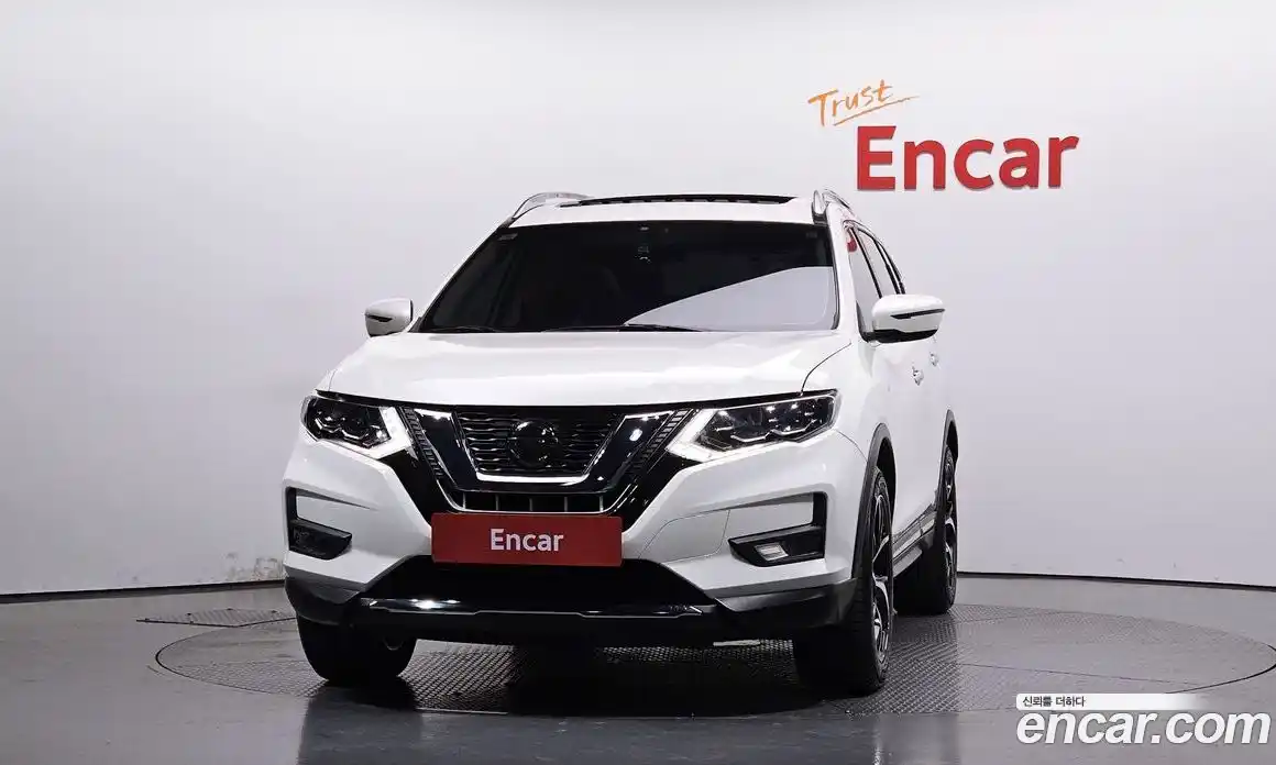 Nissan X-Trail 2018 2.5 Автомат в Москве № 284991, фото 1