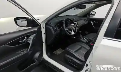 Nissan X-Trail 2018 2.5 Автомат в Москве № 284991, миниатюра 2