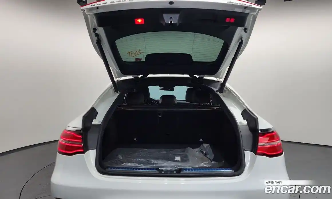 Mercedes-Benz GLC-Class 2018 2.1 Автомат в Москве № 288509, фото 14