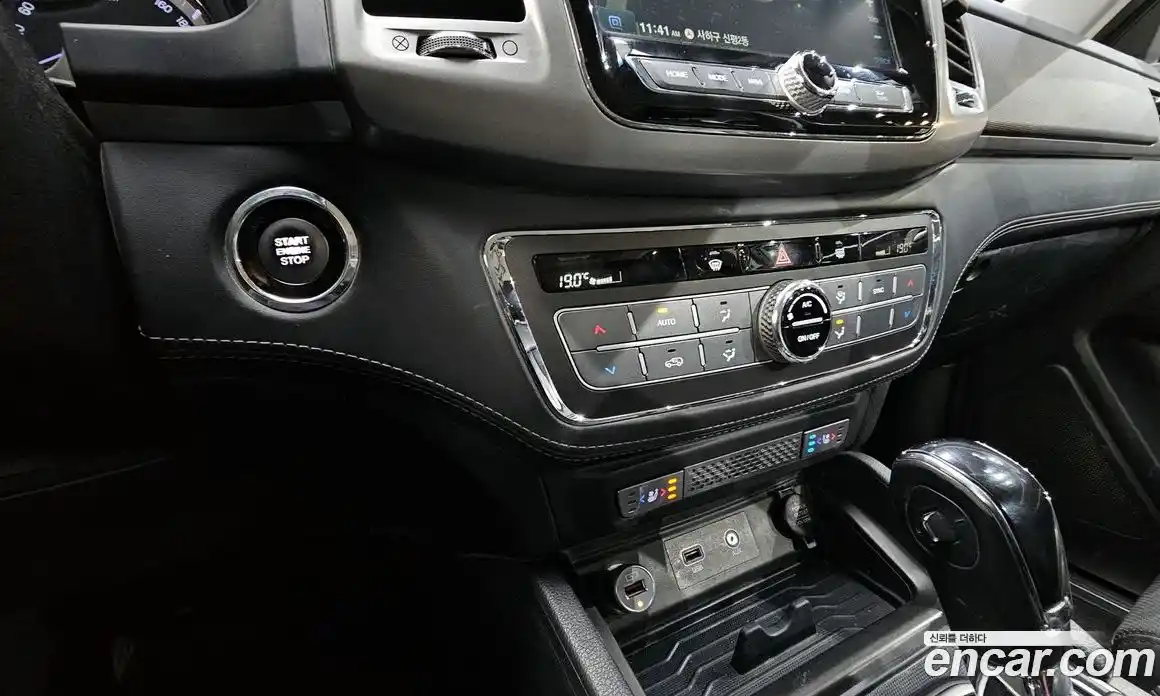 SsangYong Rexton 2019 2.2 Автомат в Москве № 29475, фото 12