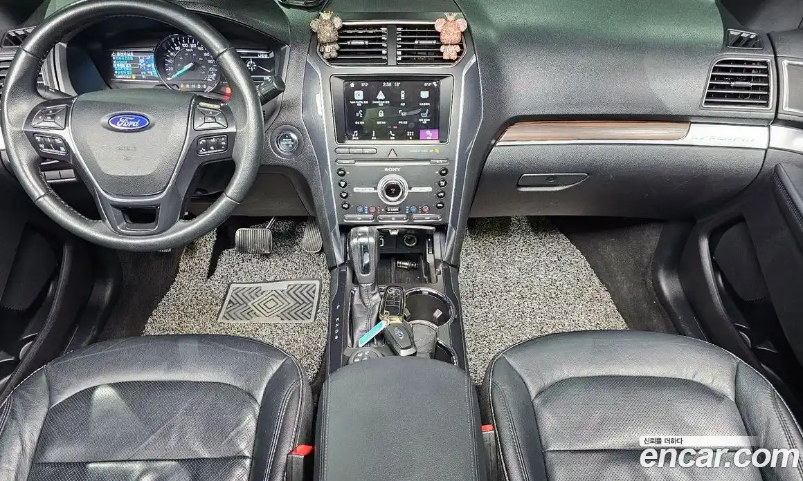 Ford Explorer 2019 2.3 Автомат в Москве № 294976, фото 1