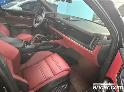 Porsche Cayenne 2024 3.0 Автомат в Москве № 297270, миниатюра 6