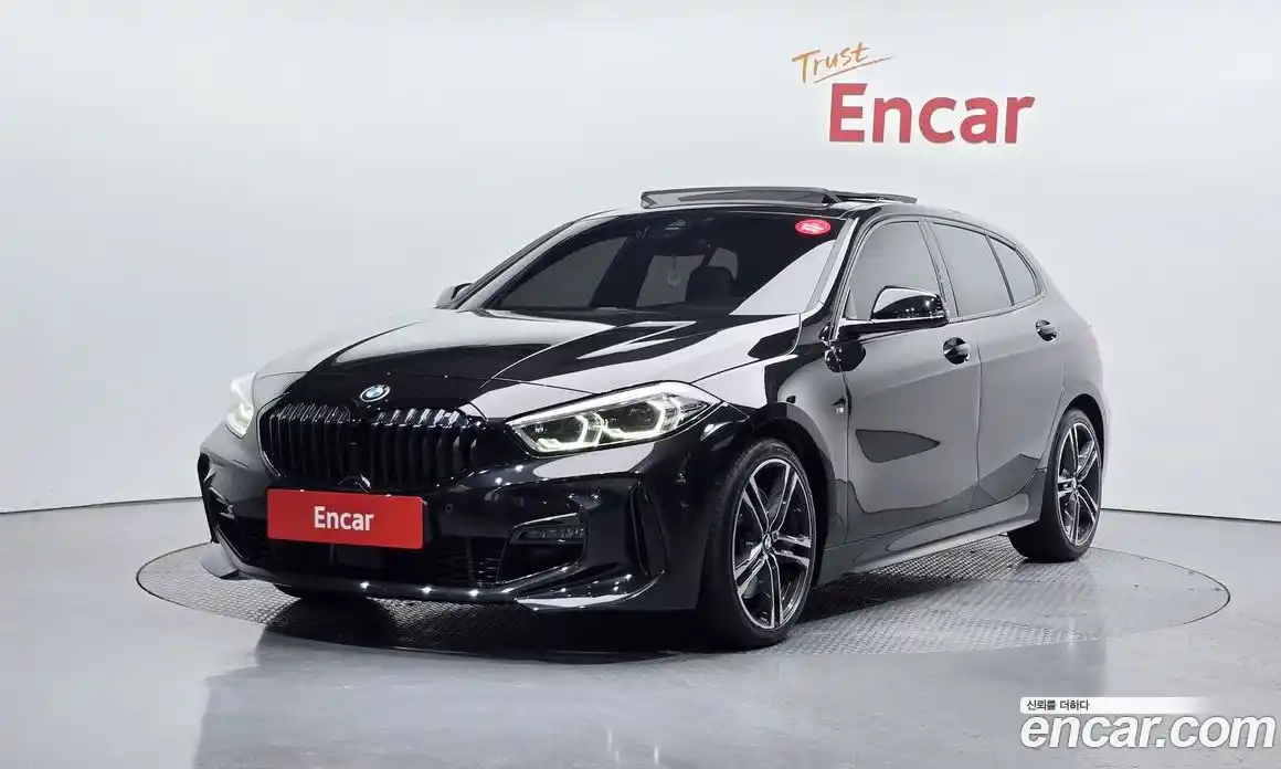 BMW 1-Series 2023 2.0 Автомат в Москве № 303261, фото 9