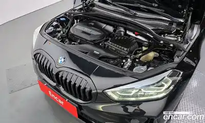 BMW 1-Series 2023 2.0 Автомат в Москве № 303261, миниатюра 10