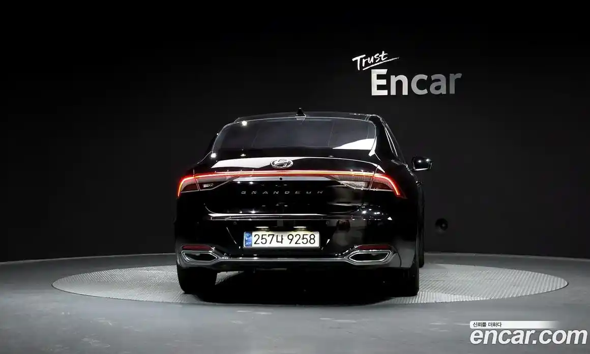 Hyundai Grandeur 2021 2.5 Автомат в Москве № 305710, фото 14