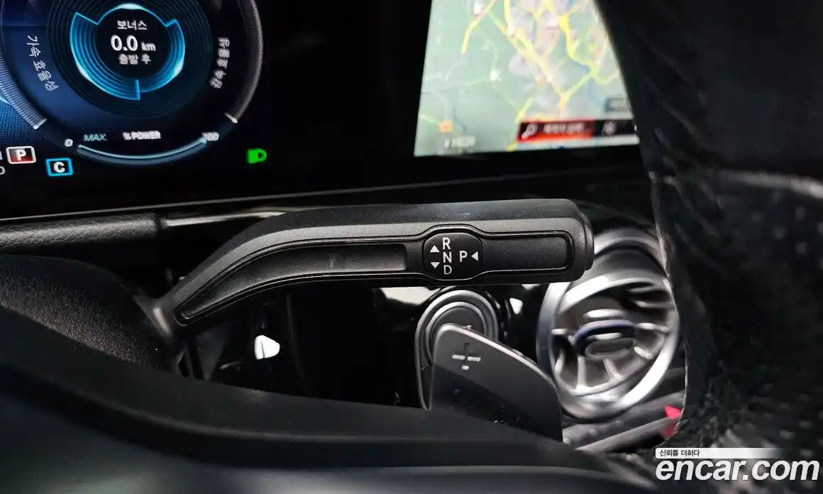 Mercedes-Benz EQA 2022 0.2 Автомат в Москве № 311169, фото 1