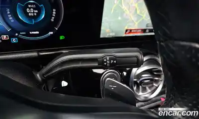 Mercedes-Benz EQA, 2022