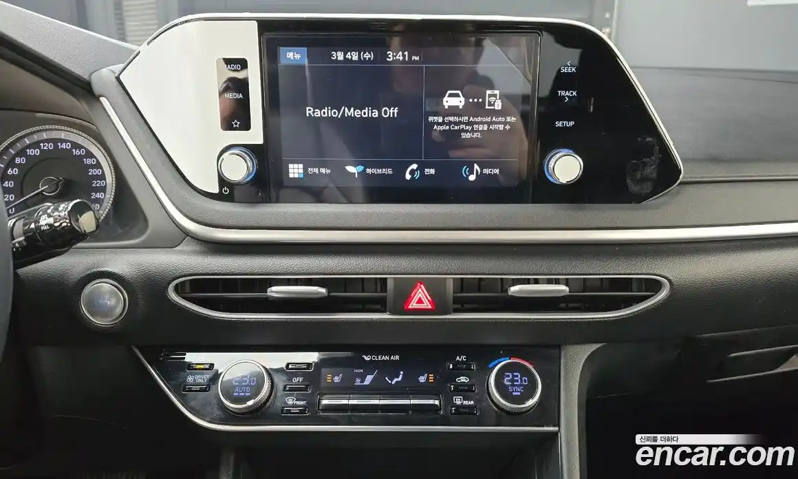 Hyundai Sonata 2022 2.0 Автомат в Москве № 318875, фото 17