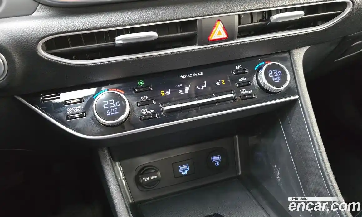 Hyundai Sonata 2022 2.0 Автомат в Москве № 318875, фото 7