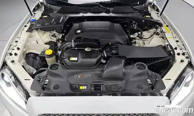 Jaguar XJ 2015 3.0 Автомат в Москве № 320143, миниатюра 3