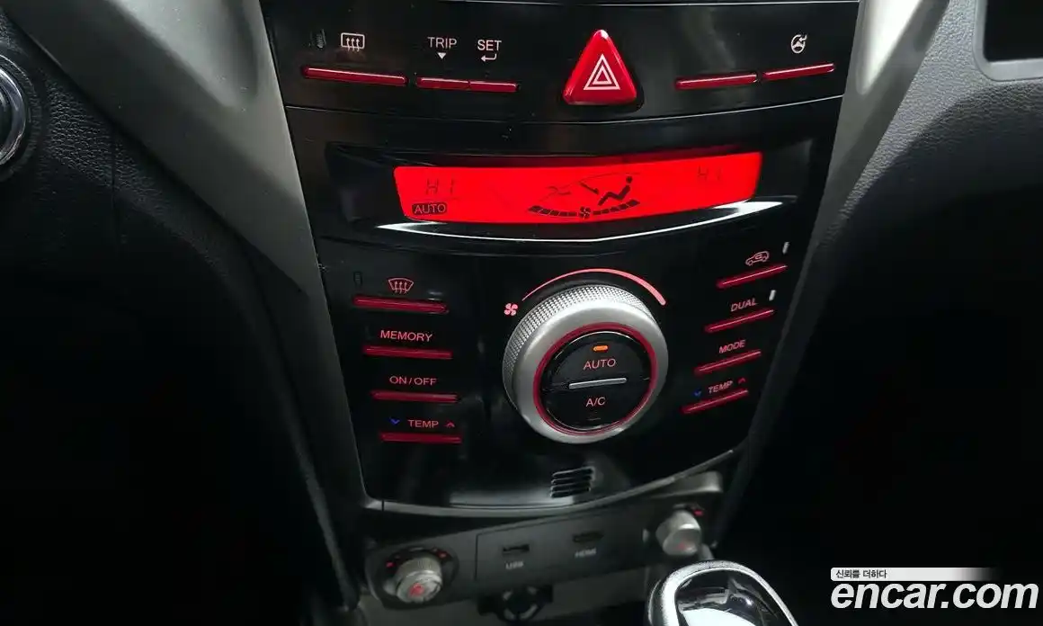 SsangYong TIBOLI 2016 1.6 Автомат в Москве № 32061, фото 7