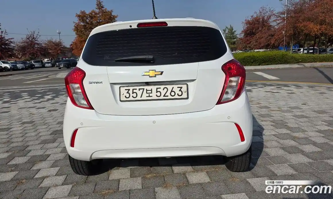 Chevrolet Spark 2019 1.0 Автомат в Москве № 32561, фото 4