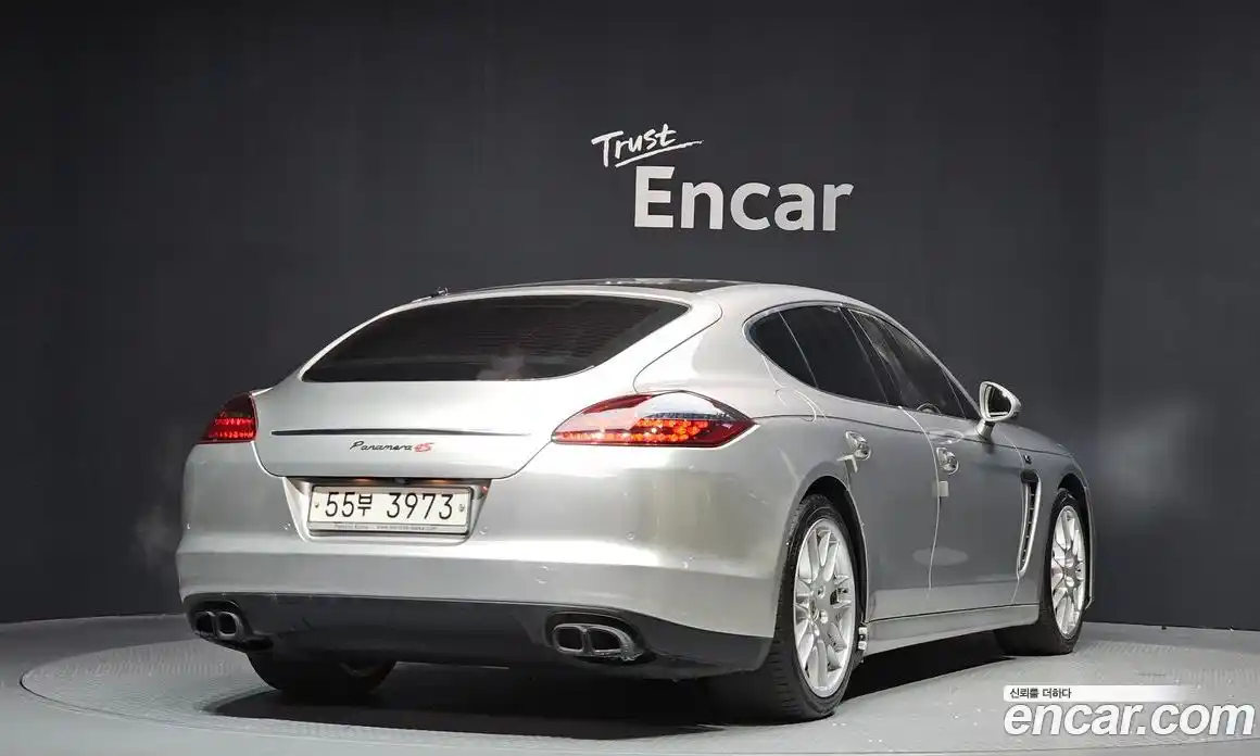 Porsche Panamera 2011 4.8 Автомат в Москве № 332056, фото 2