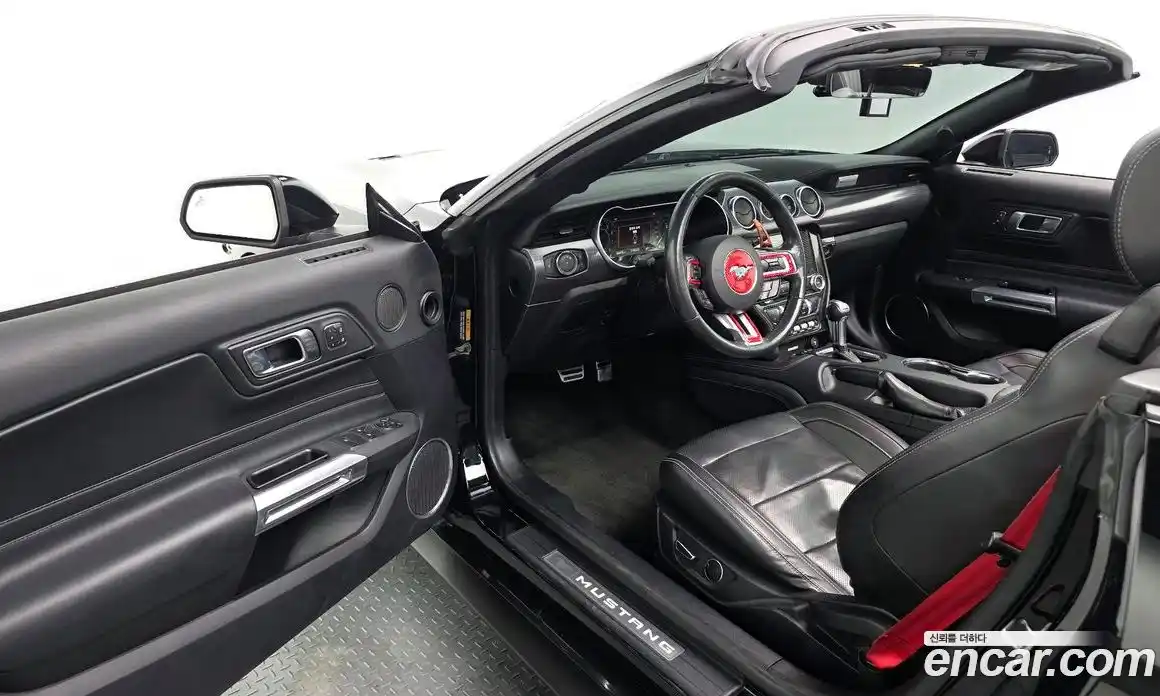 Ford Mustang 2018 2.3 Автомат в Москве № 335238, фото 11