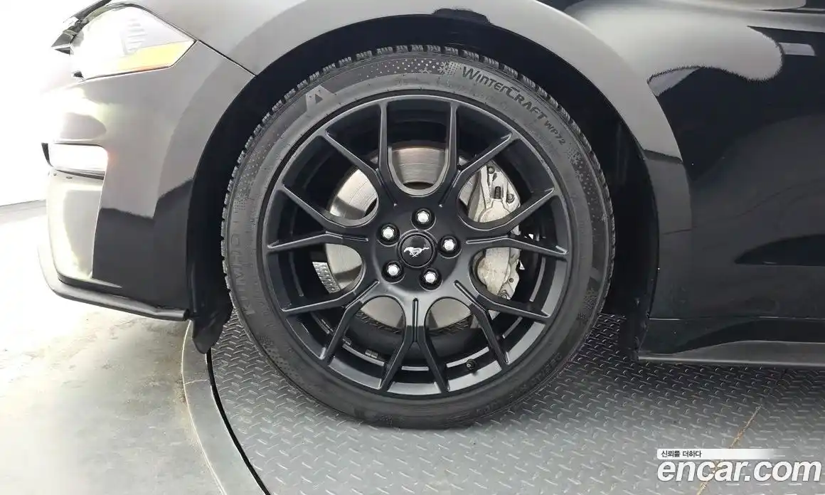 Ford Mustang 2018 2.3 Автомат в Москве № 335238, фото 5